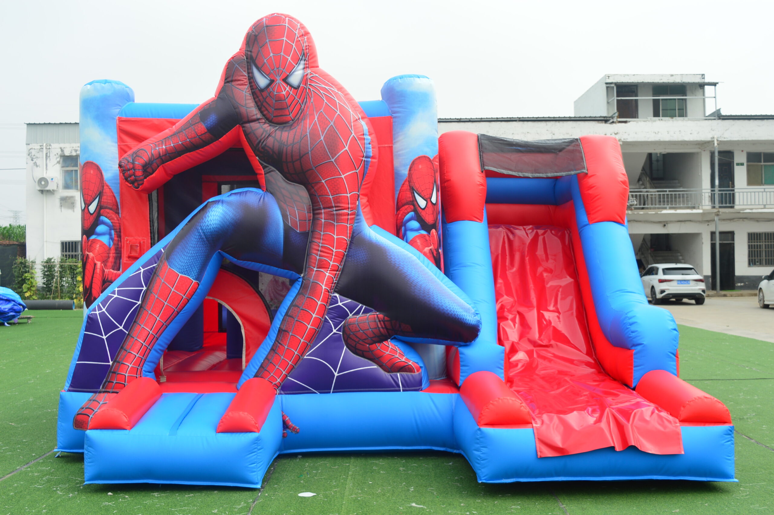 Château Gonflable Spider-man